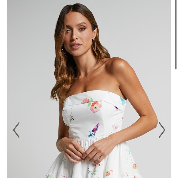 SHINEEY MINI DRESS - STRAPLESS TIERED DRESS IN PAINTERLY WILD FLOWER - Picture 2 of 2